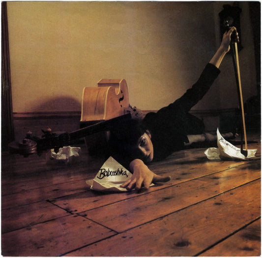 Kate Bush – Babooshka