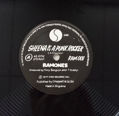 Ramones – Sheena Is A Punk Rocker – 12" (1977 UK numbered)